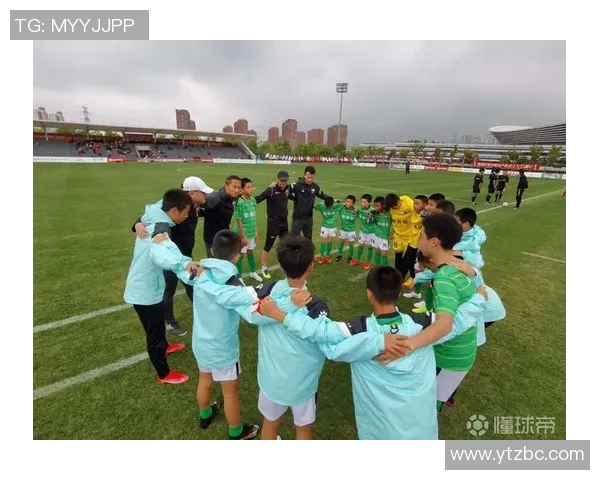 武汉重点城市U12足球比赛直播精彩瞬间全记录